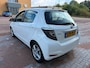 Toyota Yaris 1.5 Full Hybrid Comfort |NIEUW APK|1E EIG|LUXE UITV|CAMERA STOELVERWARMING|LM VLGN|