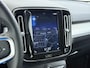 Volvo XC40 1.5 T3 Momentum Camera/Stoel-verwarming/Navigatie etc.