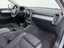 Volvo XC40 1.5 T3 Momentum Camera/Stoel-verwarming/Navigatie etc.