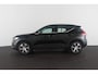 Volvo XC40 2.0 B4 Momentum Business > Camera/Adaptive Cruise Control/Stoelverwarming/All season banen...