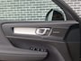 Volvo XC40 2.0 B4 Plus Dark