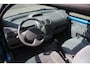 Renault Twingo 1.2 Paris | Airco | Trekhaak | Schuif / Kanteldak | APK | NAP |