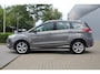 Ford Kuga 1.6 Titanium Plus | 2000 KG Trekgewicht | Stoelverwarming | Clima / Cruise control | NAP | APK |