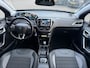 Peugeot 2008 1.2 PureTech Allure| Pano| Trekhaak| D-Riem vernieuwd