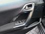 Peugeot 2008 1.2 PureTech Allure| Pano| Trekhaak| D-Riem vernieuwd