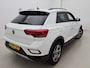 Volkswagen T-Roc 1.5 TSI Life 75 Edition 150 PK | Automaat | Camera | Parkeersensoren | Apple Carplay | Android Auto | Adaptive Cruise Control | Digital Cockpit Pro | LED | Lichtmetalen velgen |