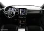 Volvo XC40 1.5 T2 R-Design | Adaptive Cruise | Camera | Harman Kardon | Verwarmbaar stuurwiel & Voorstoelen | Privacy Glass