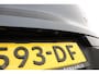 Volvo XC40 1.5 T2 R-Design | Adaptive Cruise | Camera | Harman Kardon | Verwarmbaar stuurwiel & Voorstoelen | Privacy Glass