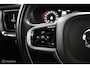 Volvo S60 2.0 B4 R-Design | 19" Velgen | Verwarmbaar stuurwiel en voorstoelen | Camera | Elektrische bestuurdersstoel