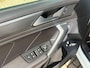Volkswagen Tiguan 1.4 TSI eHybrid R-Line Business+ 245pk Trekhaak / IQ Light / Stoel-Stuur Verwarming
