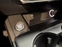 Audi A4 Limousine 35 TFSI Launch edition Sport Airco ECC | Apple Carplay | Parkeer Sensoren | Navigatie | Isofix | NAP