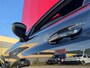 Peugeot 208 1.2 PureTech GT Pack | Apple Carplay & Android Auto | Panorama-dak | Keyless Entry | Adaptieve Cruise | Luxe bekleding | Camera | Achteruitrijcamera | Airco (automatisch) | Apple Carplay/Android Auto|telefoonintegratie premium
