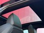 Peugeot 208 1.2 PureTech GT Pack | Apple Carplay & Android Auto | Panorama-dak | Keyless Entry | Adaptieve Cruise | Luxe bekleding | Camera | Achteruitrijcamera | Airco (automatisch) | Apple Carplay/Android Auto|telefoonintegratie premium
