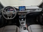 Ford Focus 1.0 EcoBoost ST Line | Winterpack | Sportstoelen | Keyless | LED | Carplay/Android auto | Privacy Glass | Dakspoiler