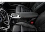 BMW X1 xDrive25e 245 PK | Trekhaak | Panoramadak | H&K | Head-up | 360 camera