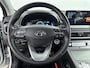 Hyundai Kona Electric EV Comfort Smart 64 kWh | SoH 96,8% | Warmtepomp | 3-fasen | Navigatie | Camera | Adaptive cruise |
