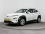 Hyundai Kona Electric EV Comfort Smart 64 kWh | SoH 96,8% | Warmtepomp | 3-fasen | Navigatie | Camera | Adaptive cruise |