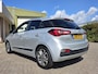 Hyundai i20 1.2i Premium! Camera! Carplay! Nwstaat! Carpass!! VAN/VOOR Weken!