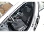 Volvo V40 2.0 T3 R-Design | Camera | Stoelverwarming | Dealer Onderhouden