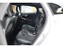 Volvo V40 2.0 T3 R-Design | Camera | Stoelverwarming | Dealer Onderhouden