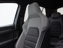 Volkswagen Golf 1.5 TSi 272 Pk Automaat eHybrid GTE | Panoramadak | Matrix LED | Head-Up Display | Stoel- & Stuurverwarming | Stoel koeling | Camera | Draadloos Laden | Trekhaak | 23.682 Km!