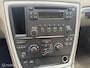 Volvo V70 2.5T Momentum AUTOMAAT / LEER