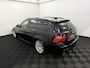 BMW 3-Serie Touring 318i Corporate Lease M Sport Edition Schuifdak, Clima, Parkeersensoren, Navi, Harman/Kardon, Half stof/alcantara, Cruise control, Lichtmetalen velgen