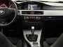 BMW 3-Serie Touring 318i Corporate Lease M Sport Edition Schuifdak, Clima, Parkeersensoren, Navi, Harman/Kardon, Half stof/alcantara, Cruise control, Lichtmetalen velgen