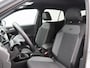 Volkswagen T-Cross 1.0 TSi 110 Pk Automaat R-Line | Stoelverwarming | Camera | Adaptive Cruise | Navigatie | Climatronic | CarPlay | 17 inch | 94.155 Km !!