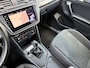 Volkswagen Tiguan Elegance 1.4 TSI eHybrid 245 pk - Panoramadak - Trekhaak - IQ Light