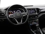 Volkswagen T-Cross 1.5 TSI 150pk DSG Style · Apple/Android Car Play · Stoelverwarming · LED verlichting