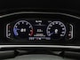 Volkswagen T-Roc 1.5 TSi R-Line Business+ 150 Pk Automaat | Stoel/Stuur verwarming | Adaptive Cruise | Navigatie | CarPlay | Camera | 18 Inch | 13.144Km !!