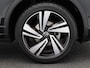 Volkswagen T-Roc 1.5 TSi R-Line Business+ 150 Pk Automaat | Stoel/Stuur verwarming | Adaptive Cruise | Navigatie | CarPlay | Camera | 18 Inch | 13.144Km !!
