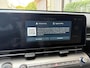 Hyundai Kona Electric Long Range Pure Edition 64.8 kWh | STOEL + STUURVERW. | ADAPTIVE CRUISE | CAMERA | APPLE CARPLAY / ANDROID AUTO |