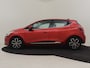 Renault Clio 1.2 TCe Intens | Climate control | Cruise control | DAB | Navi | Keyless entry/start | 16"LMV