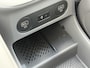 Hyundai Ioniq 5 Lounge 77.4 kWh / Relax Pakket / SOH 99% / Dealer Onderhouden / Fabrieksgarantie tot 11-04-2029 / CCS Snel Laden / Lederen Bekleding / Stoelventilatie / Elektr. Voorstoelen / Elektrische Achterklep / Stuur-, Stoel- & Achterbankverwarming / Achteruitrijamera / Navi / Apple Carplay & Android Auto / 19" LM wielen /