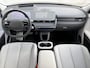 Hyundai Ioniq 5 Lounge 77.4 kWh / Relax Pakket / SOH 99% / Dealer Onderhouden / Fabrieksgarantie tot 11-04-2029 / CCS Snel Laden / Lederen Bekleding / Stoelventilatie / Elektr. Voorstoelen / Elektrische Achterklep / Stuur-, Stoel- & Achterbankverwarming / Achteruitrijamera / Navi / Apple Carplay & Android Auto / 19" LM wielen /