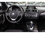BMW 2-Serie Cabrio 220i Luxury / Trekhaak / Half Leder / Navigatie / Parkeerhulp achter / 17'' / Stoelverwarming / Windscherm / Cruise Control