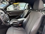 BMW 2-Serie Cabrio 220i Luxury / Trekhaak / Half Leder / Navigatie / Parkeerhulp achter / 17'' / Stoelverwarming / Windscherm / Cruise Control