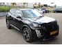 Peugeot 2008 1.2 Hybrid 145 GT | Automaat | Navigatie | Camera voor + achter | Massage | Stoelverwarming | Alcantara |