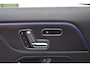 Mercedes-Benz EQA 250 Business Solution Luxury 67 kWh | Pano | Sfeerverlichting | Camera |