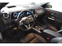 Mercedes-Benz EQA 250 Business Solution Luxury 67 kWh | Pano | Sfeerverlichting | Camera |