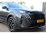 Peugeot 5008 1.6 Plug-in Hybrid 195 GT | Automaat | Luxe stoelen | Massage | Trekhaak | All season | NL auto | Navigatie | Camera |