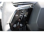 Peugeot 5008 1.6 Plug-in Hybrid 195 GT | Automaat | Luxe stoelen | Massage | Trekhaak | All season | NL auto | Navigatie | Camera |