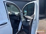 Ford Transit Custom L2H2 - automaat - euro 6 - radio - 2.0L diesel - trekhaak - schuifdeur - airco - NL voertuig