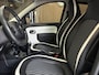 Renault Twingo 0.9 TCe Intens | Navi | Cabrio dak | 16" | PDC | Airco | Cruise | Stoelverwarming |
