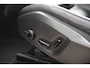 Volvo XC60 T6 Recharge AWD Plus Dark | Stoelverwarming | Trekhaak | Parkeercamera | Panoramadak | Longe Range | Pilot Assist | BLIS | Leder | Glossy Black | Keyless