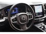 Volvo XC60 T6 Recharge AWD Plus Dark | Stoelverwarming | Trekhaak | Parkeercamera | Panoramadak | Longe Range | Pilot Assist | BLIS | Leder | Glossy Black | Keyless