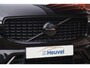 Volvo XC60 T6 Recharge AWD Plus Dark | Stoelverwarming | Trekhaak | Parkeercamera | Panoramadak | Longe Range | Pilot Assist | BLIS | Leder | Glossy Black | Keyless