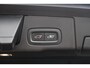 Volvo XC60 T6 Recharge AWD Plus Dark | Stoelverwarming | Trekhaak | Parkeercamera | Panoramadak | Longe Range | Pilot Assist | BLIS | Leder | Glossy Black | Keyless